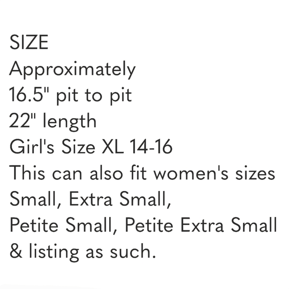 Halloween T-shirt with Sparkly Design Fits Womens XS/S (Actually Girls Size XL) - Picture 8 of 15